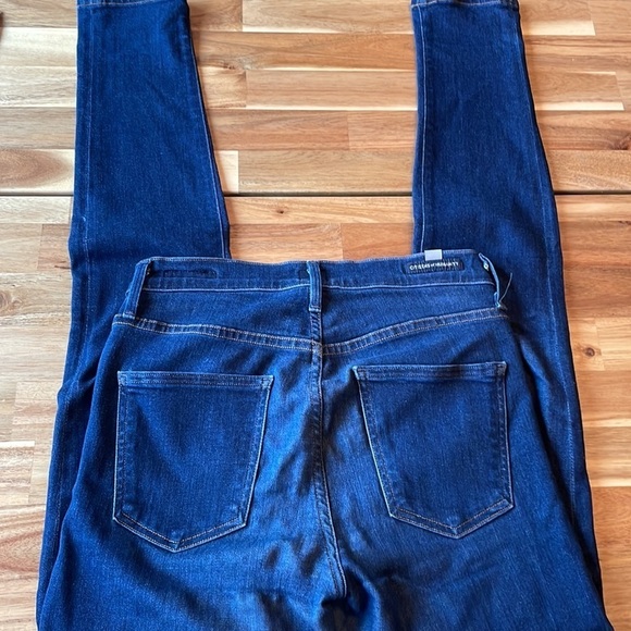 CITIZENS of Humanity Rocket High Rise Skinny Jeans - Picture 7 of 8